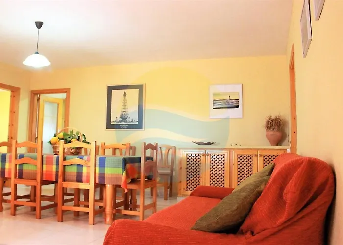 Pagall - Con Piscina Privada Y Cerca La Playa De - Deltavacaciones